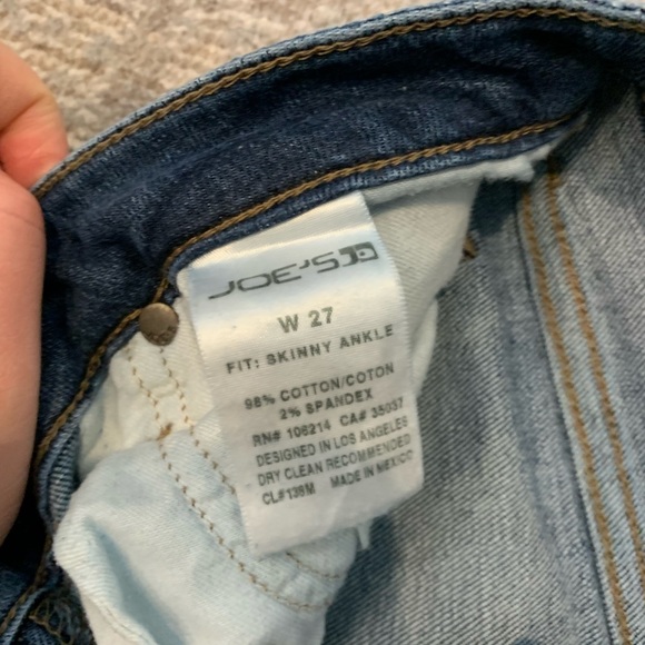 Joe’s Ripped Jeans - Picture 4 of 5